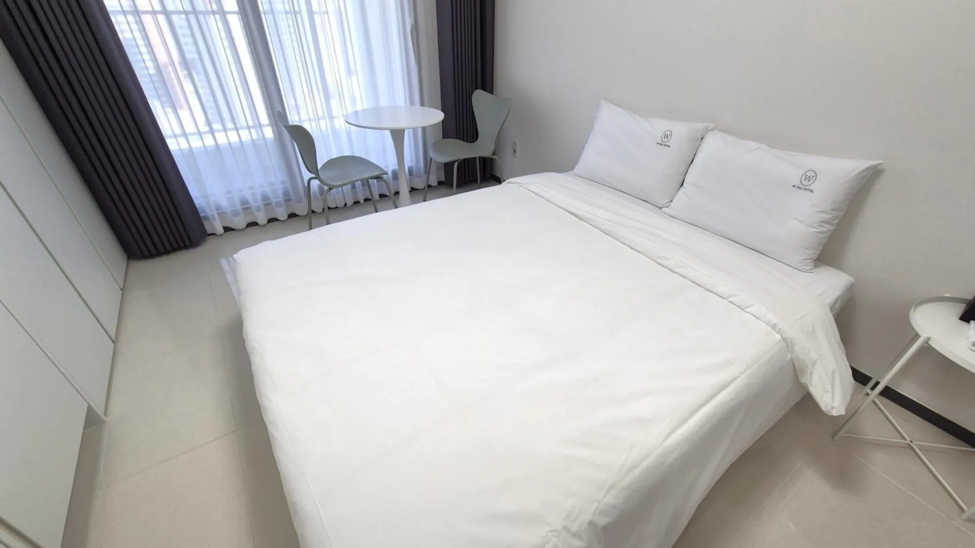 Apartment W Stay Hotel Busan City Hall
