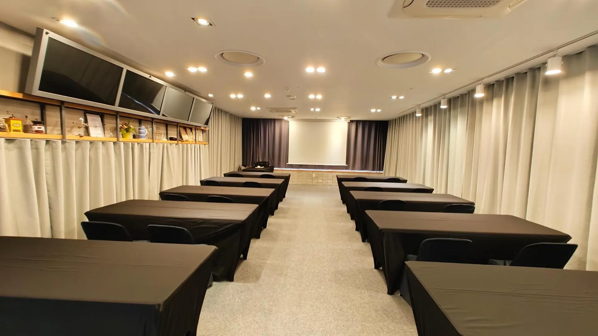 Apartment W Stay Hotel Busan City Hall